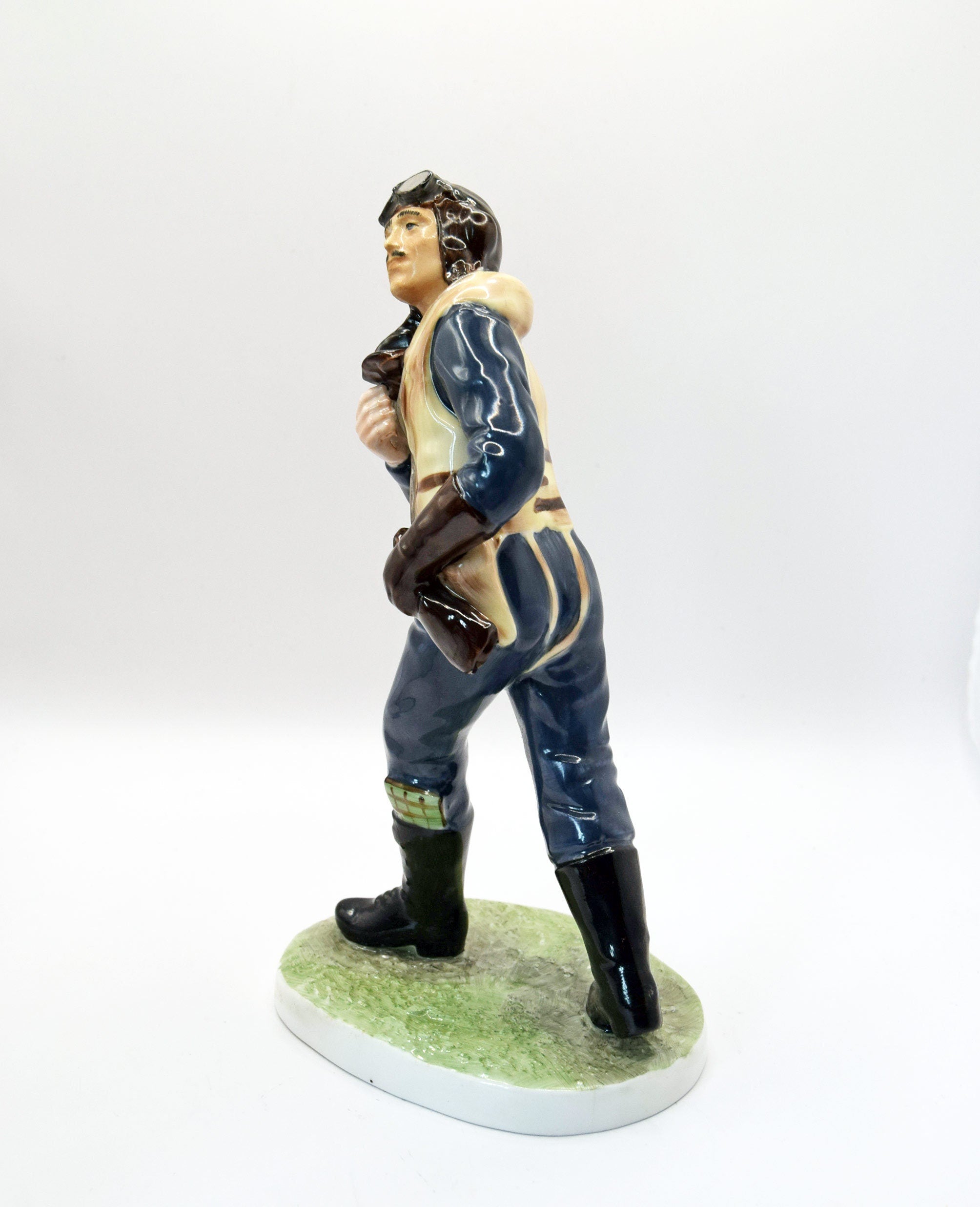 Rare Coalport RAF Airman from the King and Country Collection. Limited Edition.