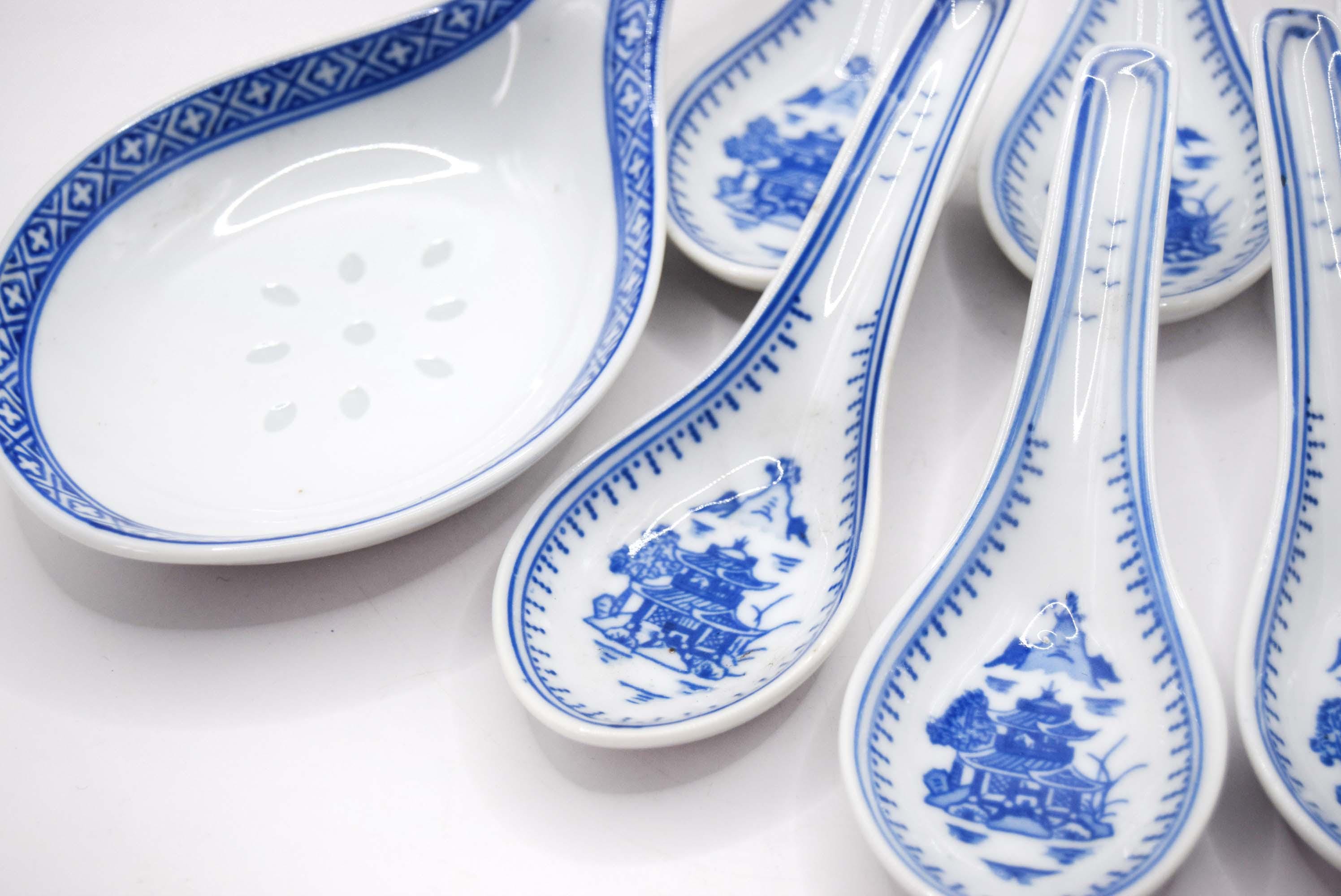 7 Piece Porcelain Chinese Spoon Soup Set White Blue Patterned Asian Ceramics