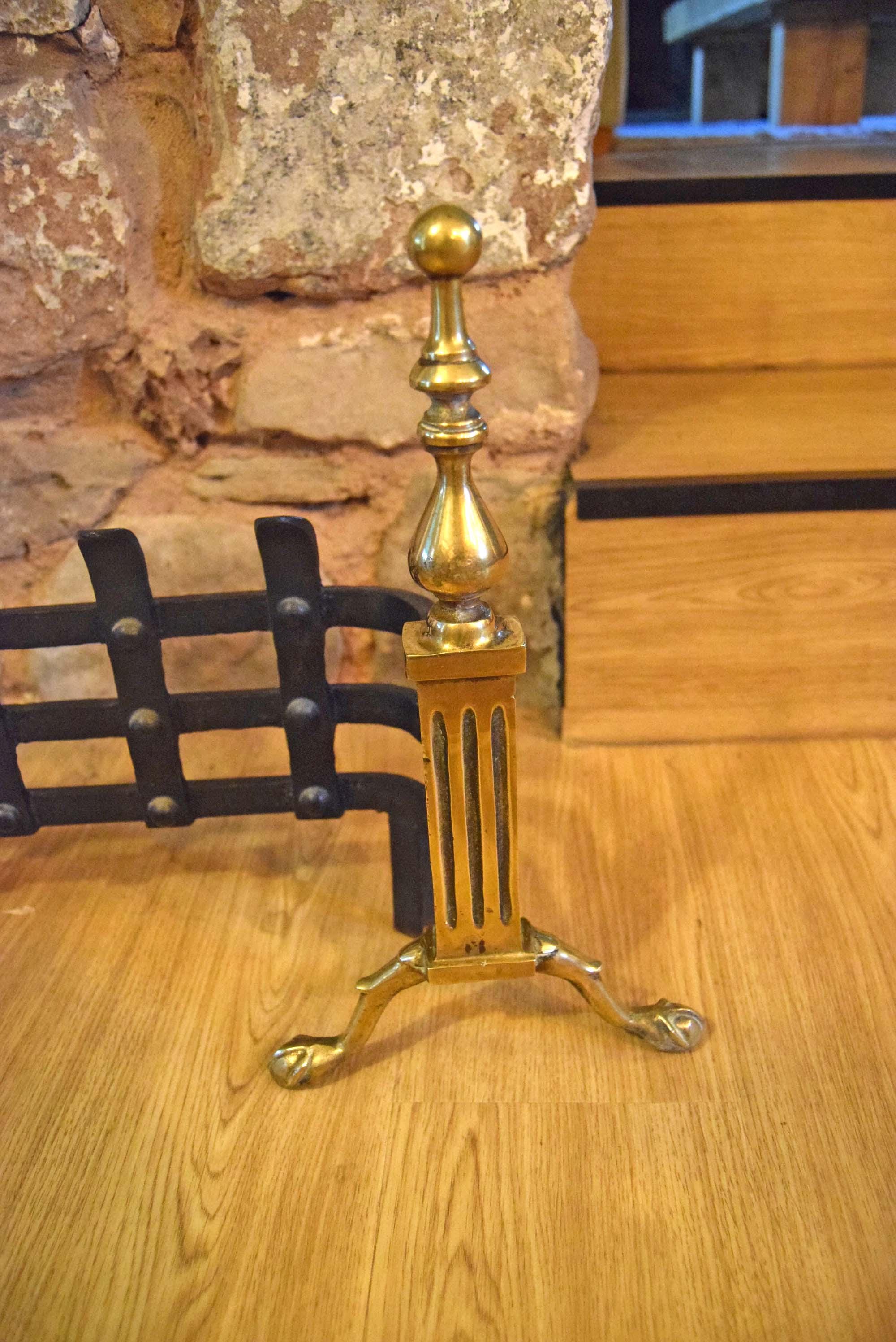 Vintage Cast Iron and Brass Fire Fret â€“ Traditional Blenheim Style Fireplace