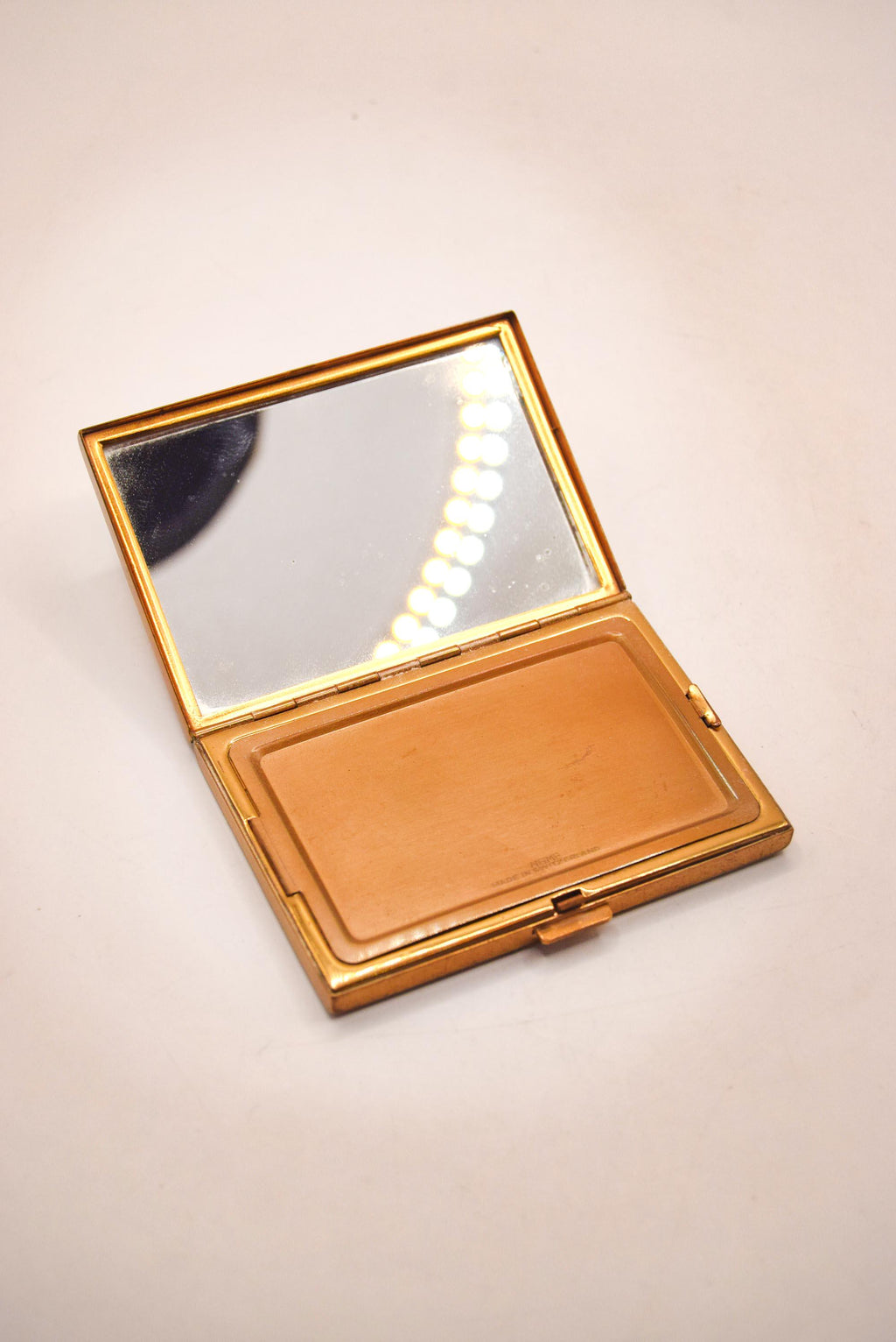 1950s Vintage AGME Swiss Mother of Pearl Powder Compact/Mirror/Make Up Case