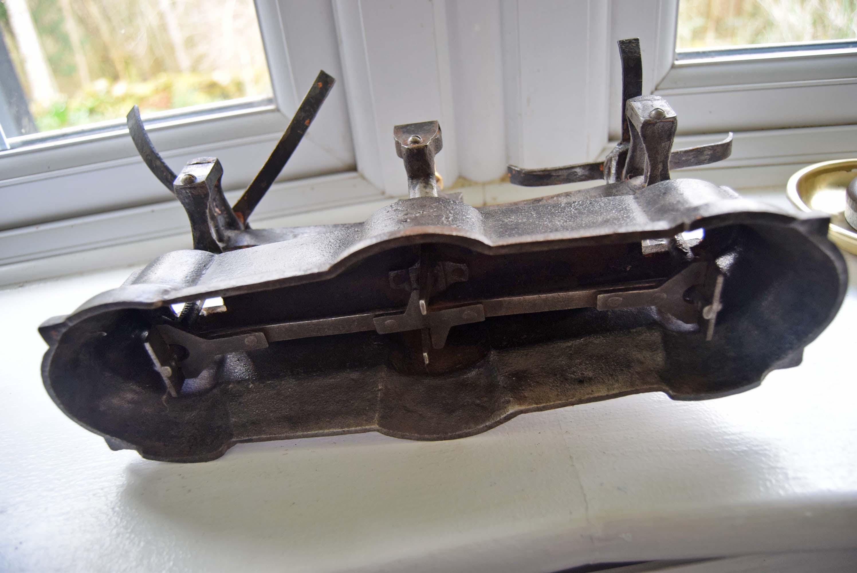 ANTIQUE Bartletts of Bristol Cast Iron & Brass Kitchen Scales with weights c1910