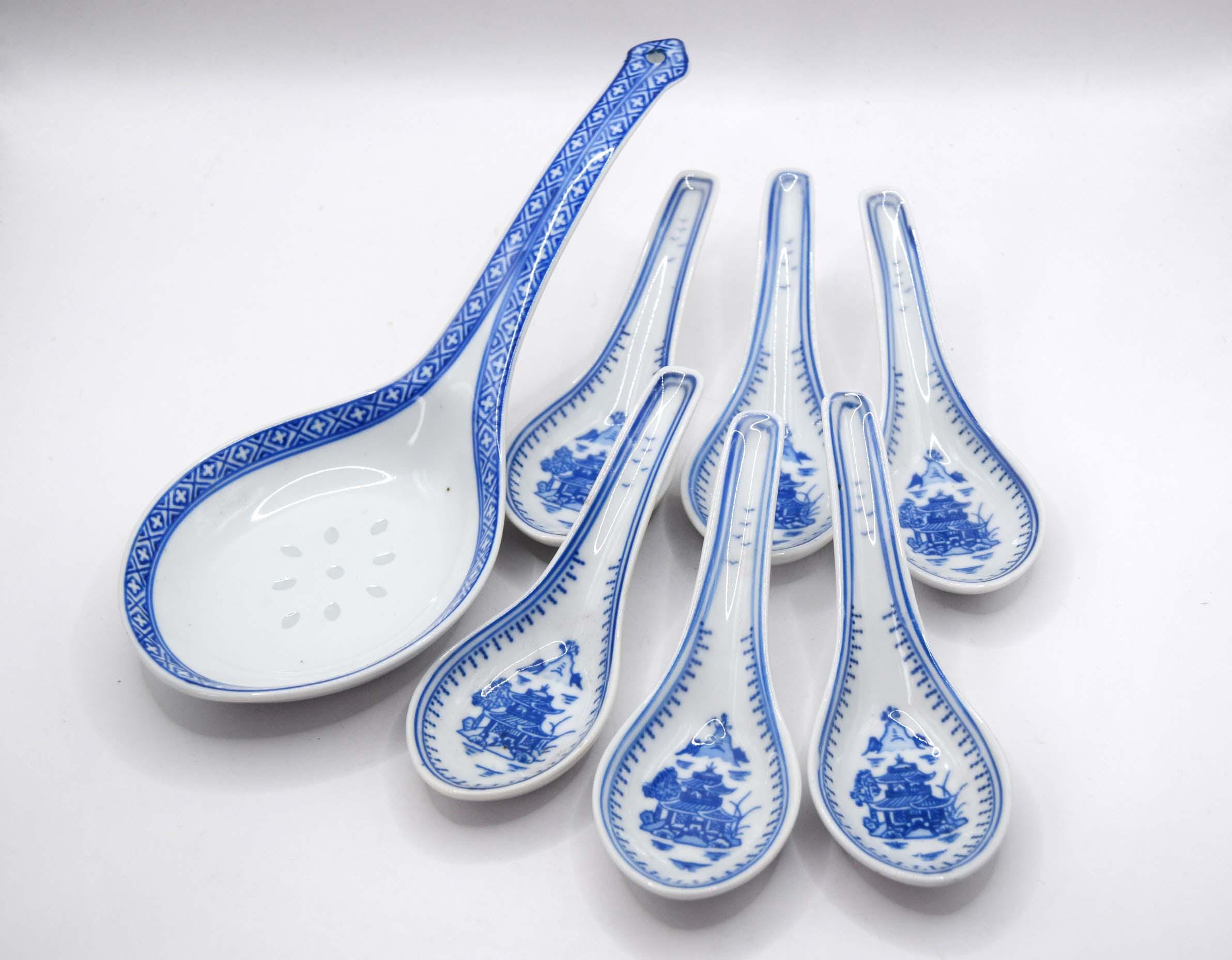 7 Piece Porcelain Chinese Spoon Soup Set White Blue Patterned Asian Ceramics