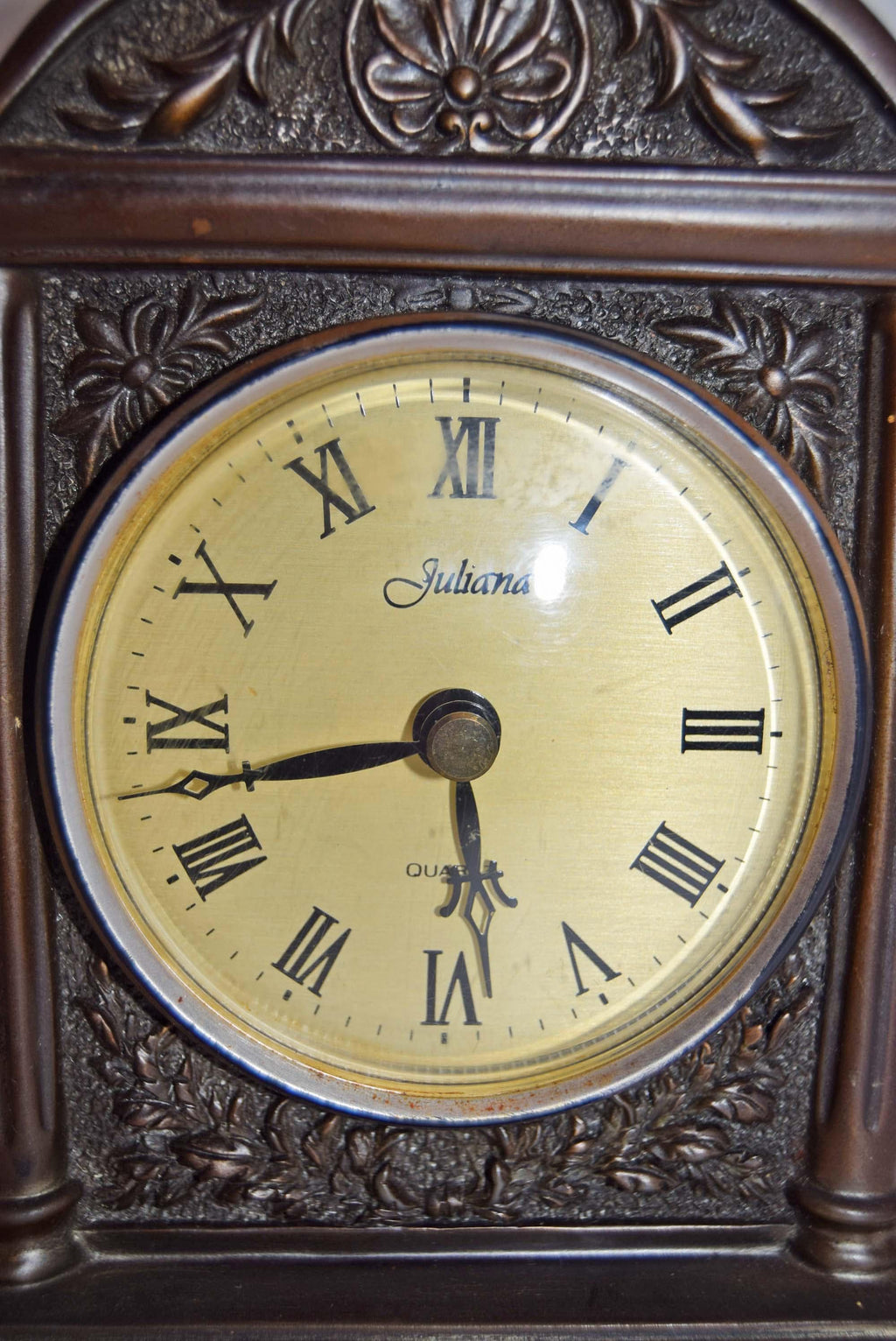 Vintage Crosa Juliana Quartz Mantel Clock