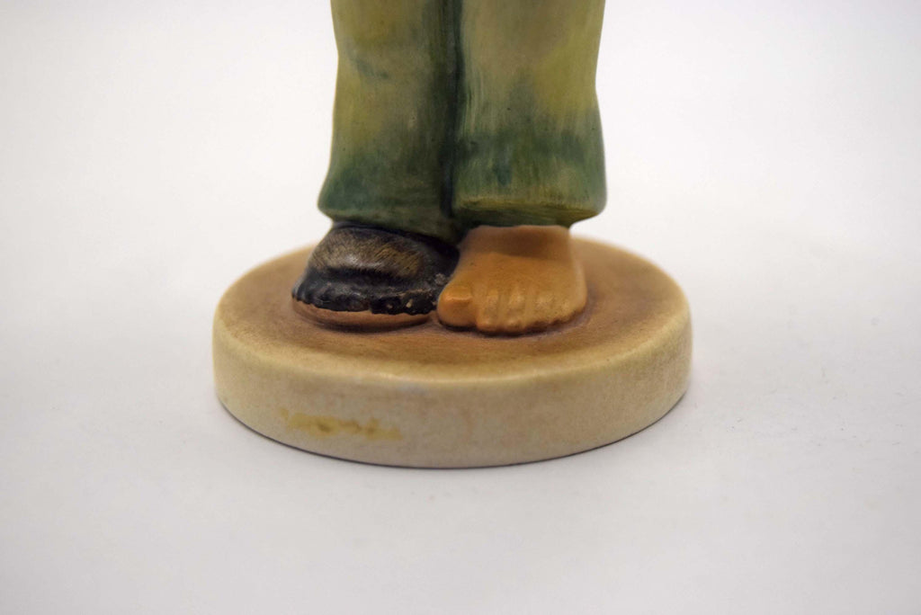 Vintage Hummel figurine Lost Stocking TMK6 #374 W. Germany