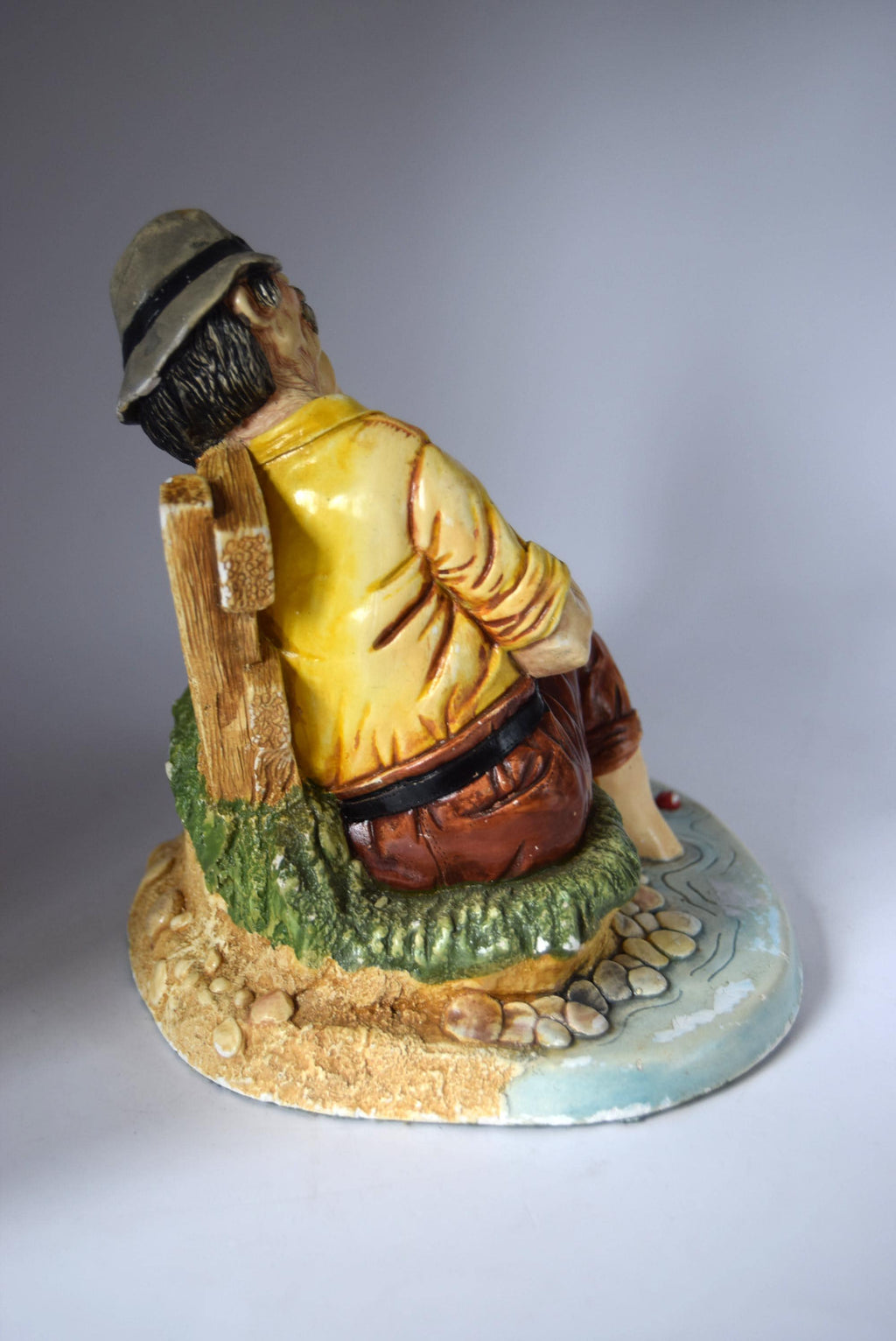 Vintage Figurine THE DREAMER by Naturecraft.  Model: 823  Handpainted