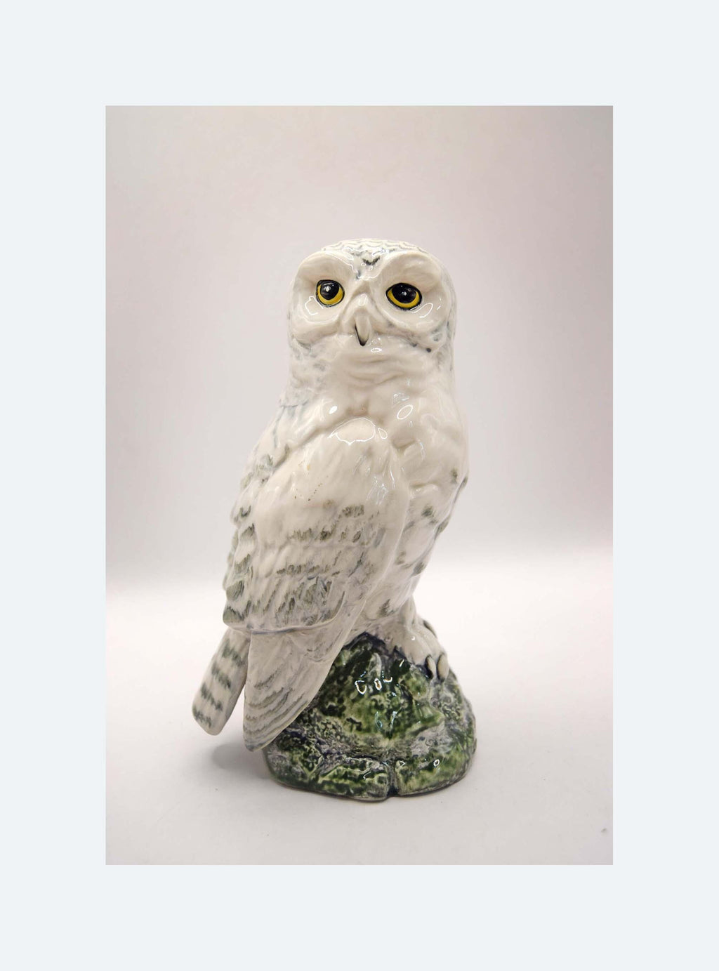 Royal Doulton for Whyte & Mackay Snowy Owl Vintage Porcelain Decanter 1984