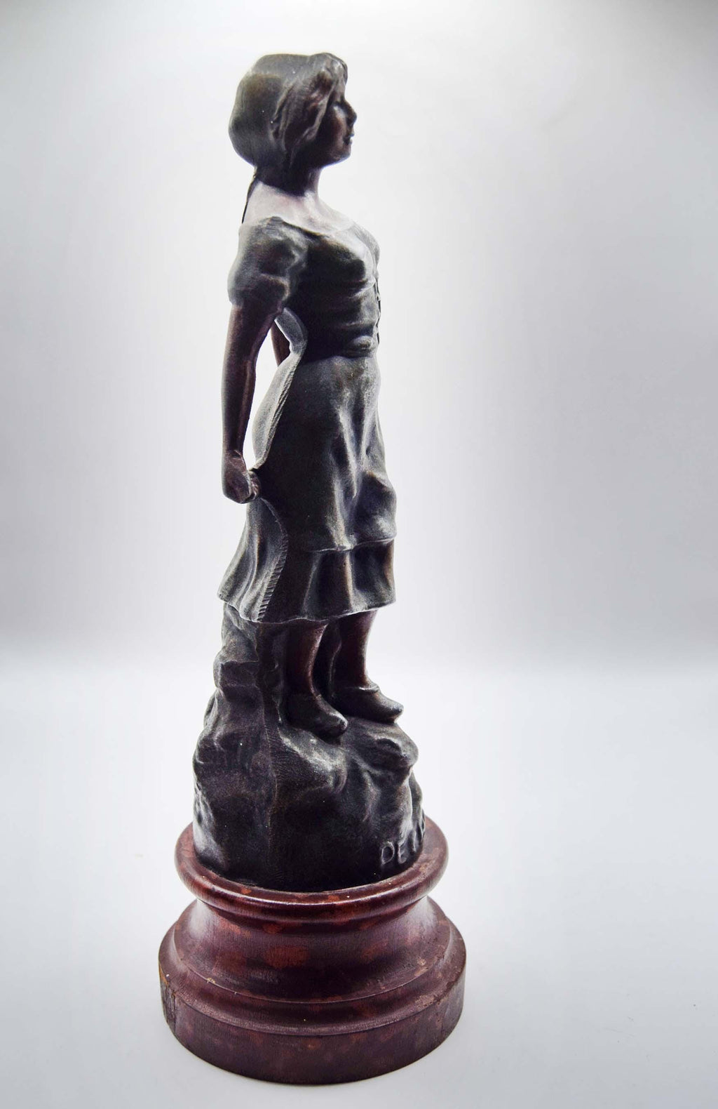 Late 19thC 'Pecheuse' French Spelter Figurine - Fisherwoman - 11.5"
