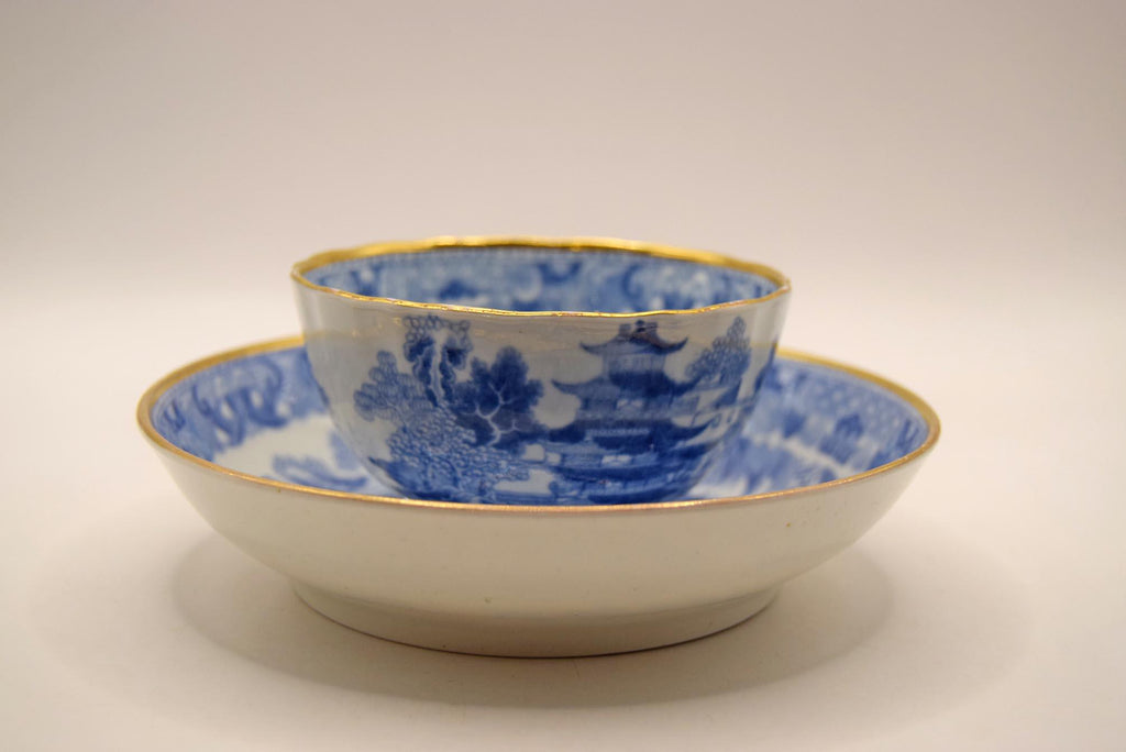 Antique Miles Mason English Porcelain Brosley Pattern Tea Bowl & Saucer 1810