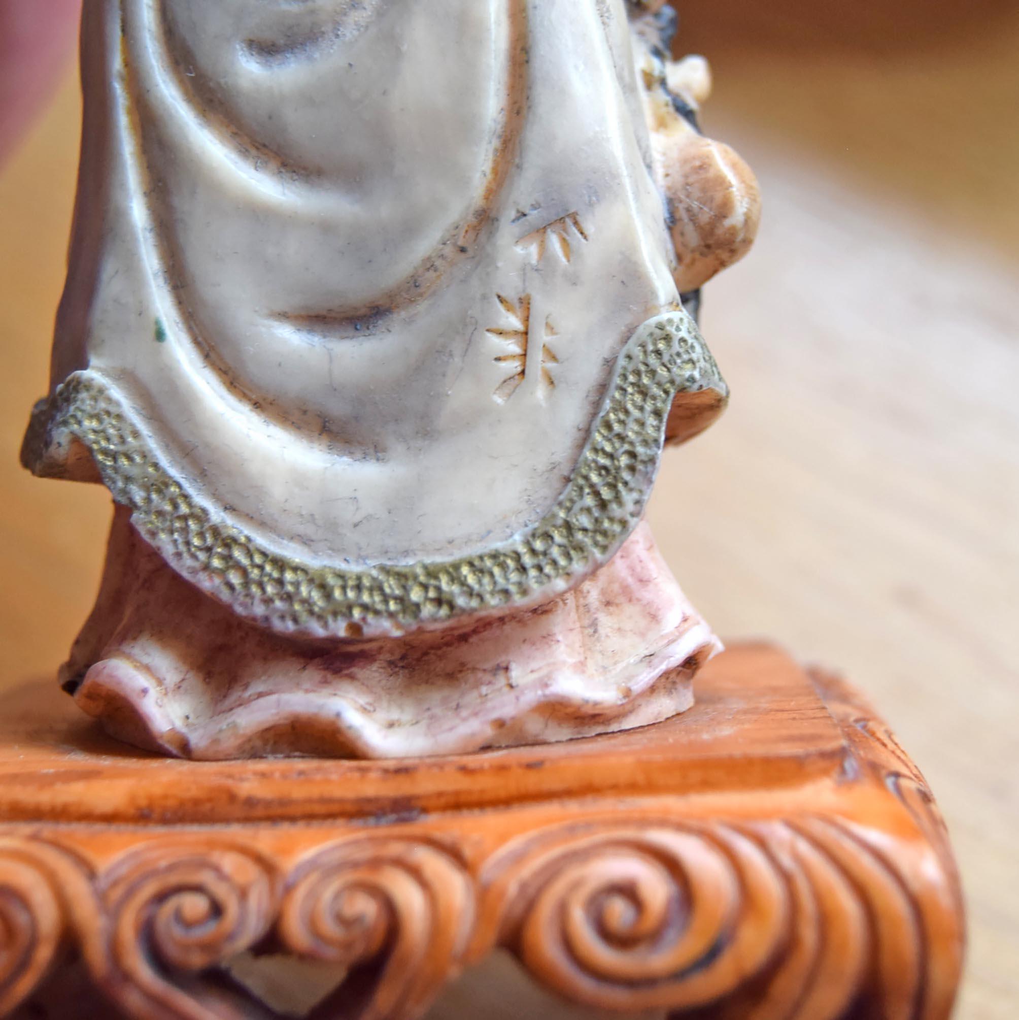 Vintage Chinese fisherman figurine c1970s