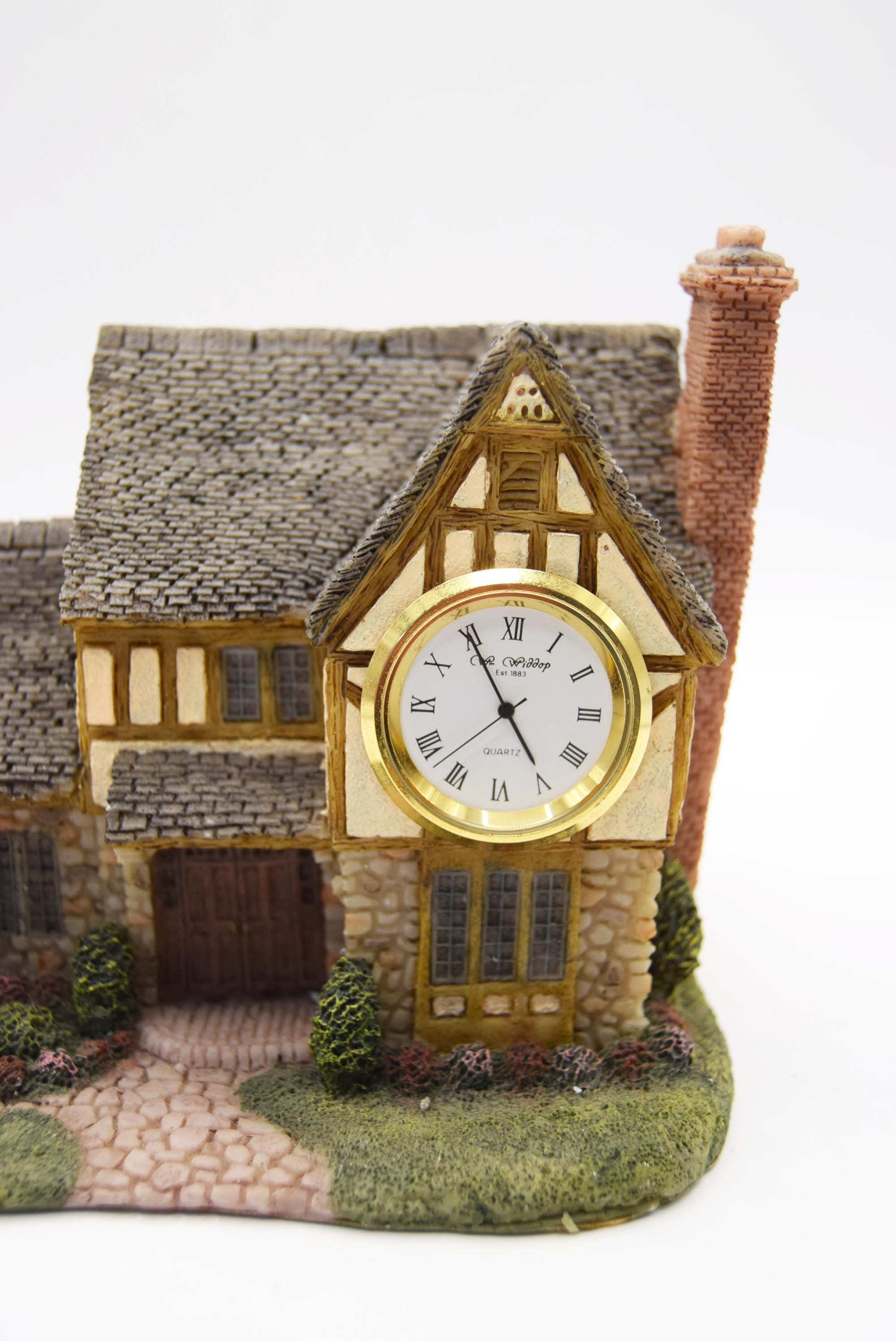 W. Widdop Country Cottage Clock: Vintage Ceramic Mantel Timepiece