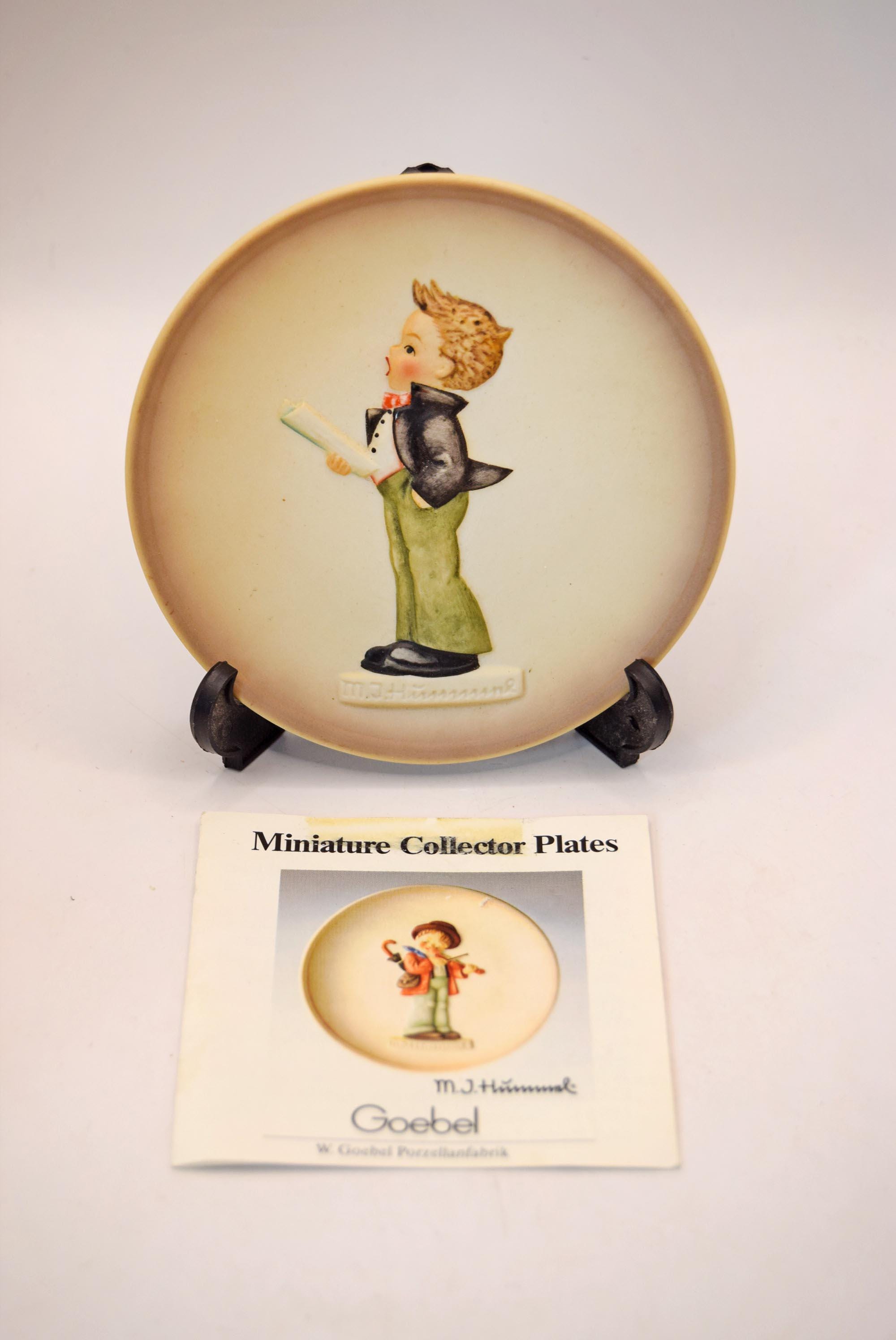 GOEBEL Hummel Collector Plate Singing Boy Soloist 1986 Decorative Collectible 3rd Edition | Miniature plate