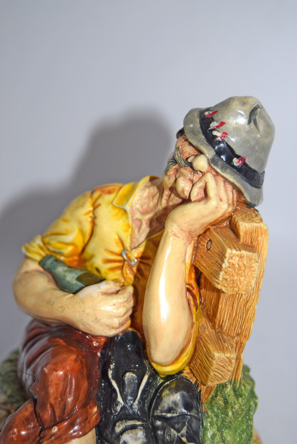 Vintage Figurine THE DREAMER by Naturecraft.  Model: 823  Handpainted