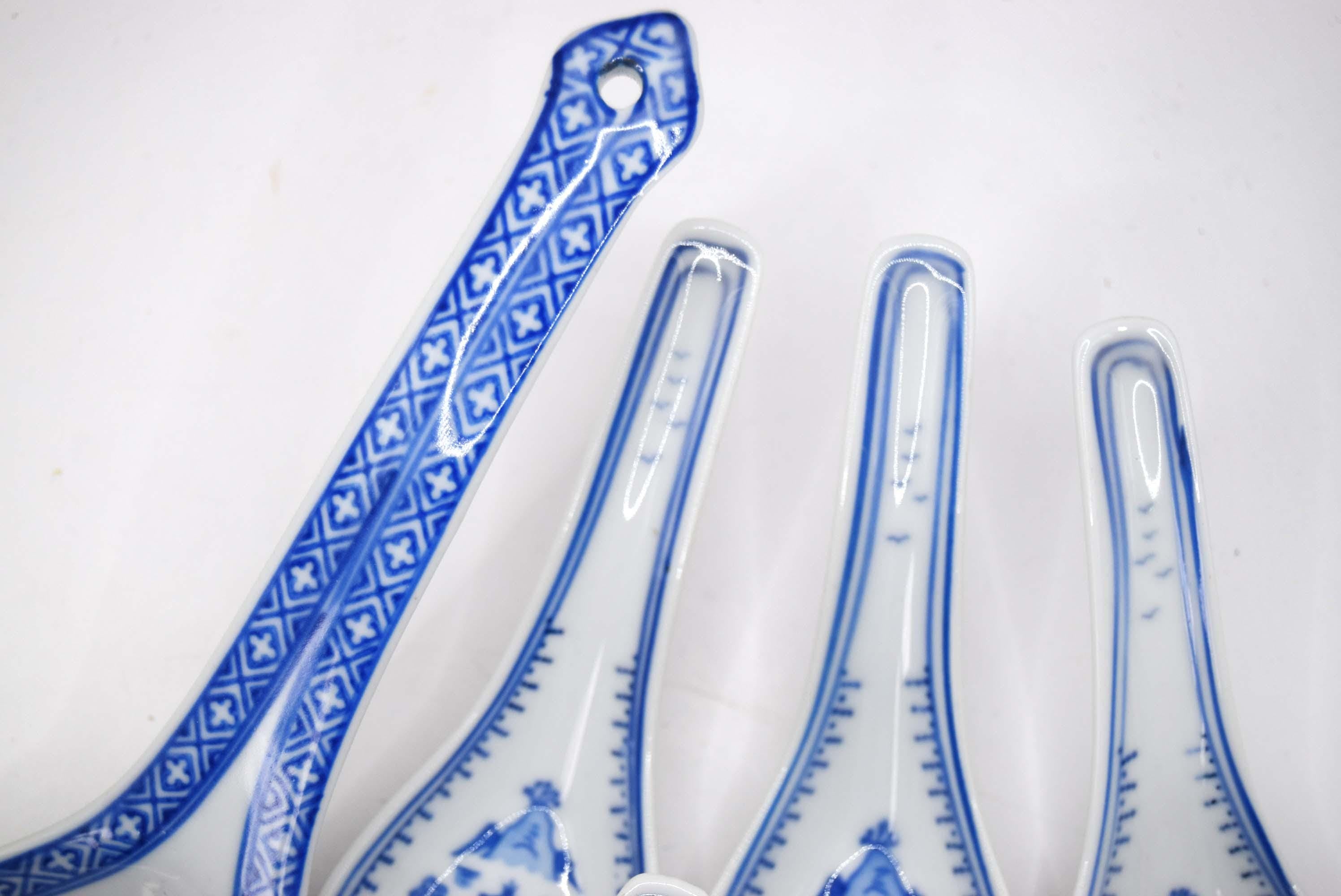 7 Piece Porcelain Chinese Spoon Soup Set White Blue Patterned Asian Ceramics