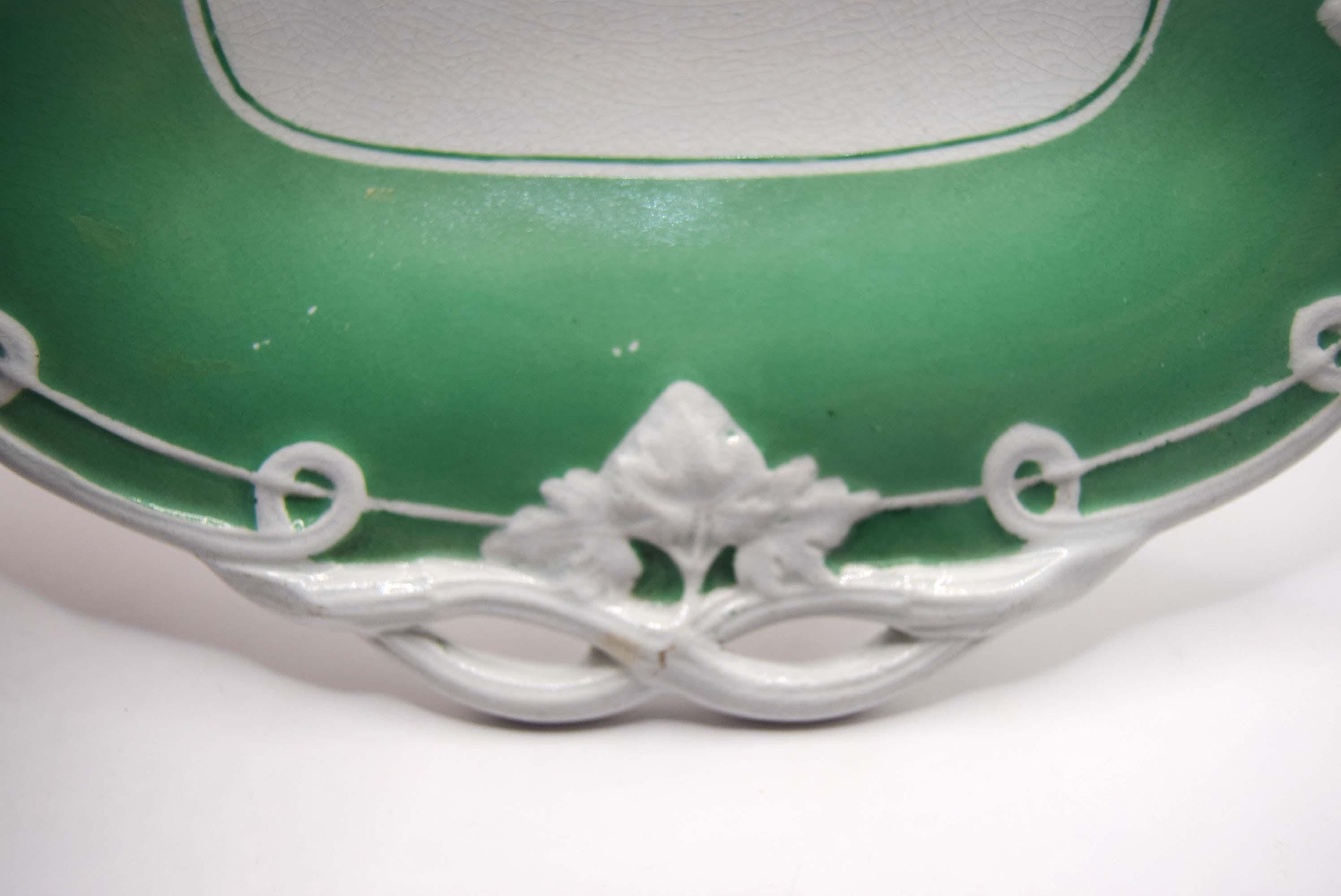 Rare Antique Minton "Opaque Porcelain" Footed Dish â€“ 1840s - Green & White Vine Pattern 5017