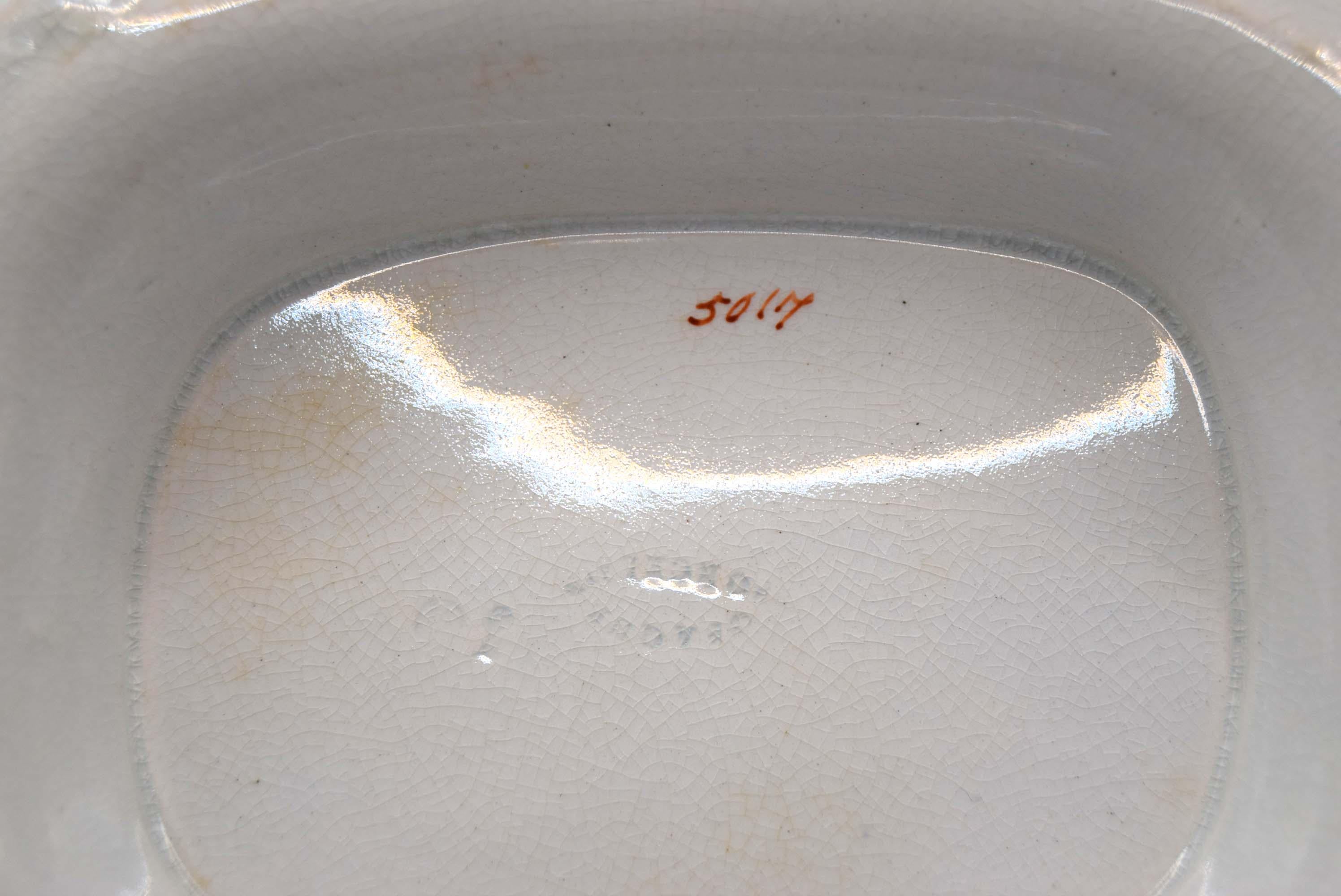 Rare Antique Minton "Opaque Porcelain" Footed Dish â€“ 1840s - Green & White Vine Pattern 5017