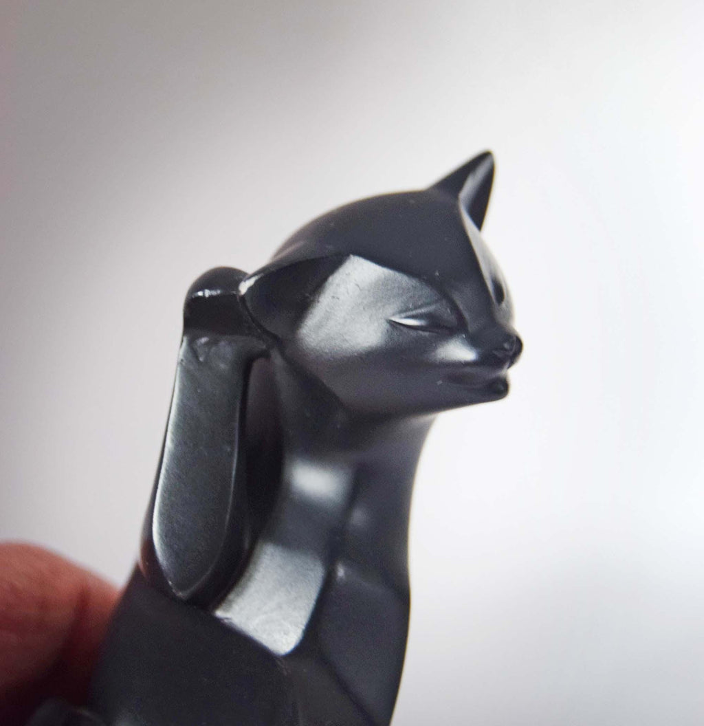 Coalport Cat Figurine, Black, Sprucing Up 2002 | Retired Collections | English ceramics