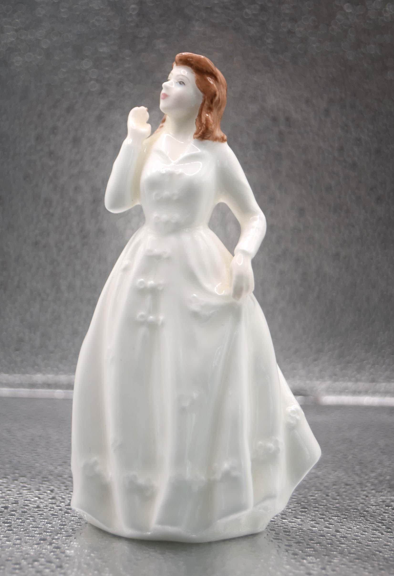 Vintage Royal Doulton "Joy" HN 3875 - Int. Collectors Club Exclusive 1996