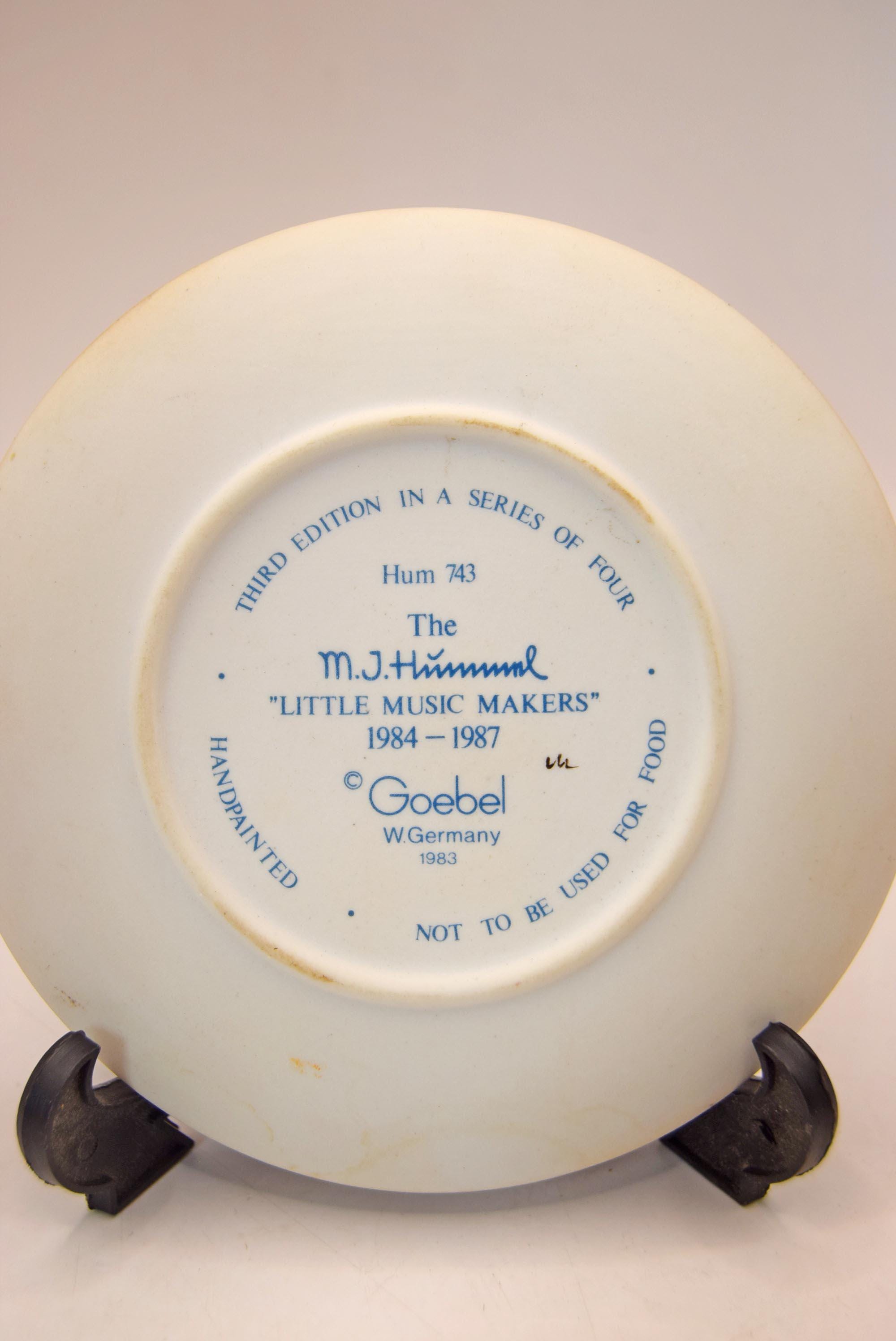 GOEBEL Hummel Collector Plate Singing Boy Soloist 1986 Decorative Collectible 3rd Edition | Miniature plate