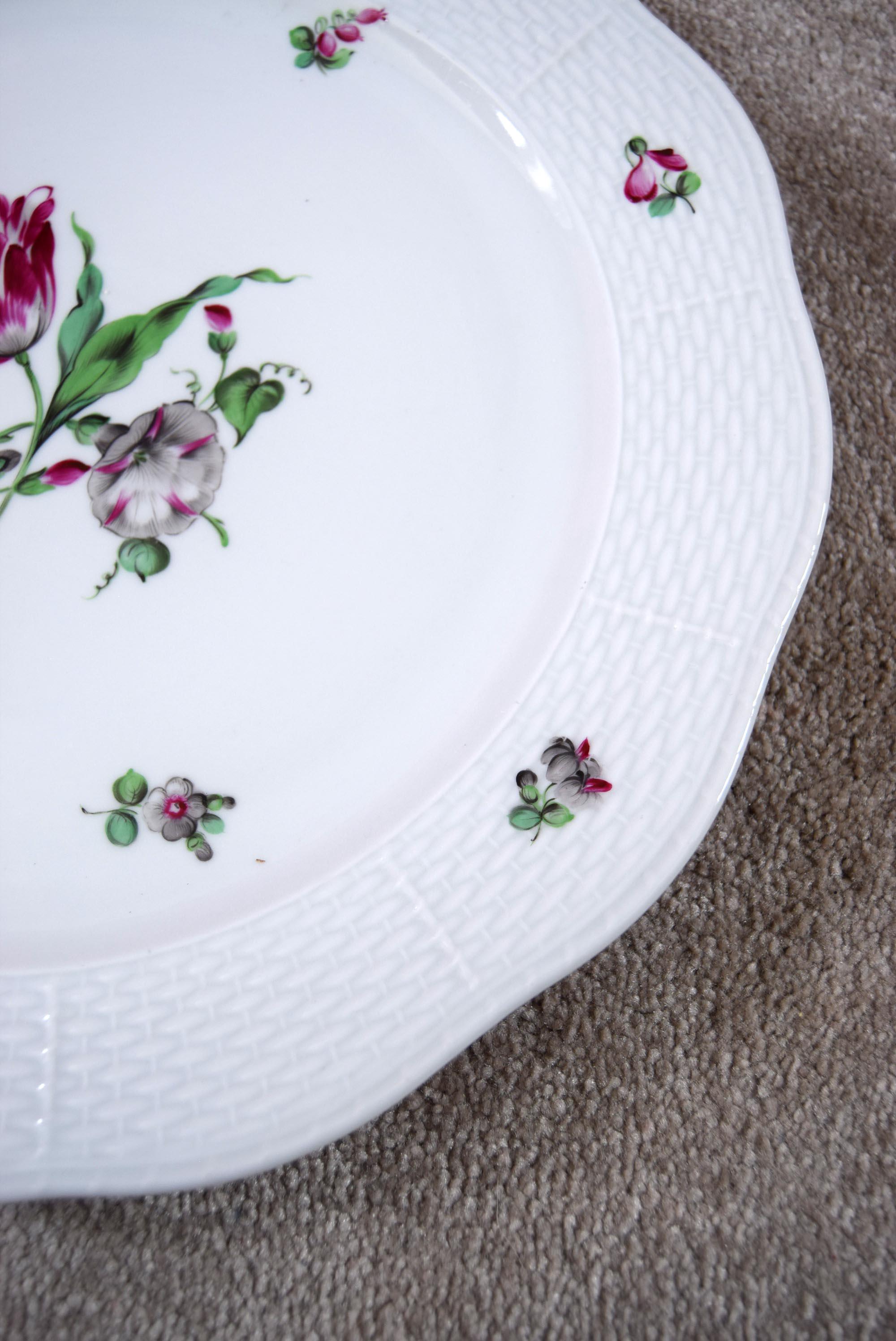 Rare Large HEREND Porcelain Tulip Design Platter Charger  1940s