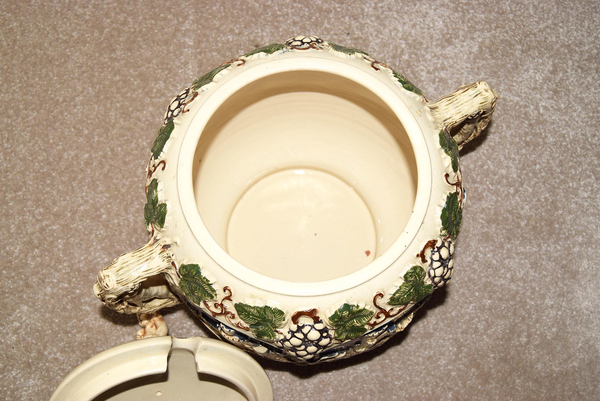 Wekara Castles On The Rhine German Punch Bowl / Tureen