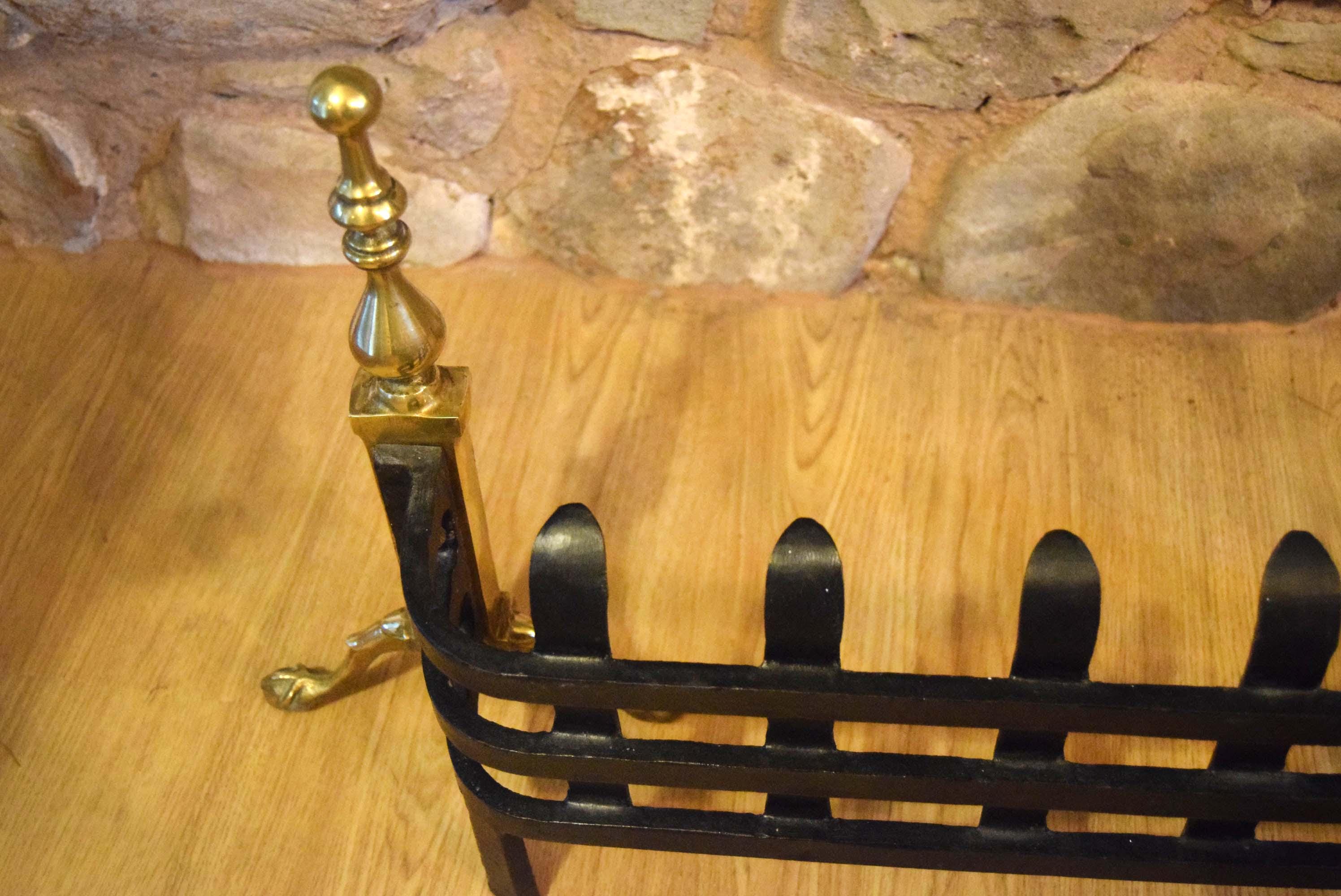 Vintage Cast Iron and Brass Fire Fret â€“ Traditional Blenheim Style Fireplace