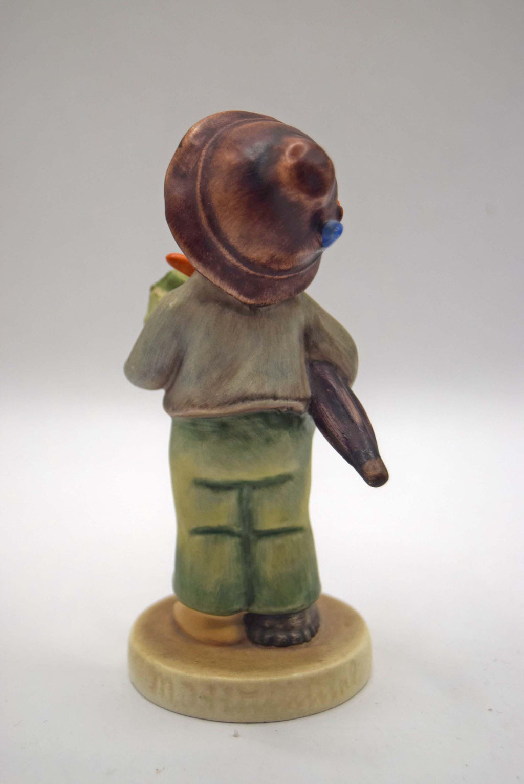 Vintage Hummel figurine Lost Stocking TMK6 #374 W. Germany