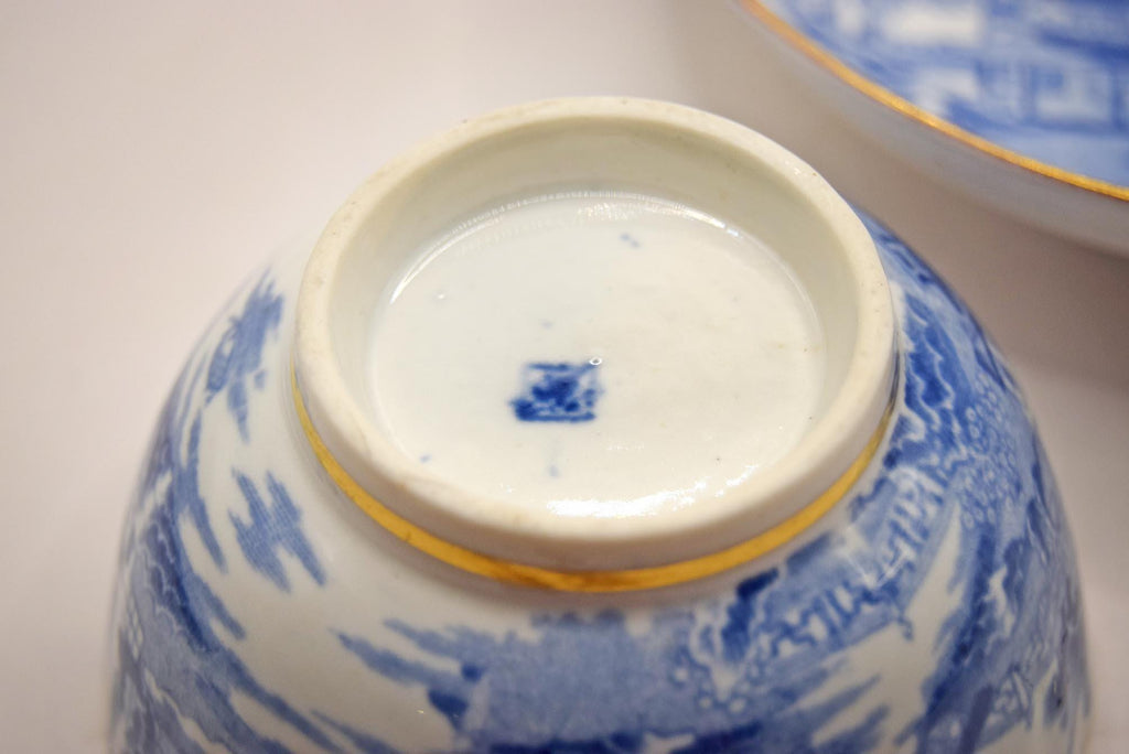 Antique Miles Mason English Porcelain Brosley Pattern Tea Bowl & Saucer 1810