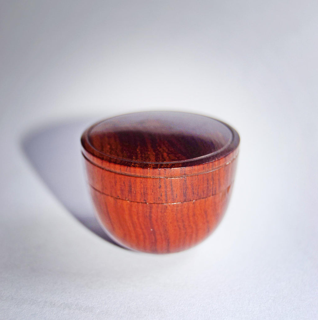 Antique Lignum Vitae Snuff Box & Art Deco Bakelite Compact Mirror Box