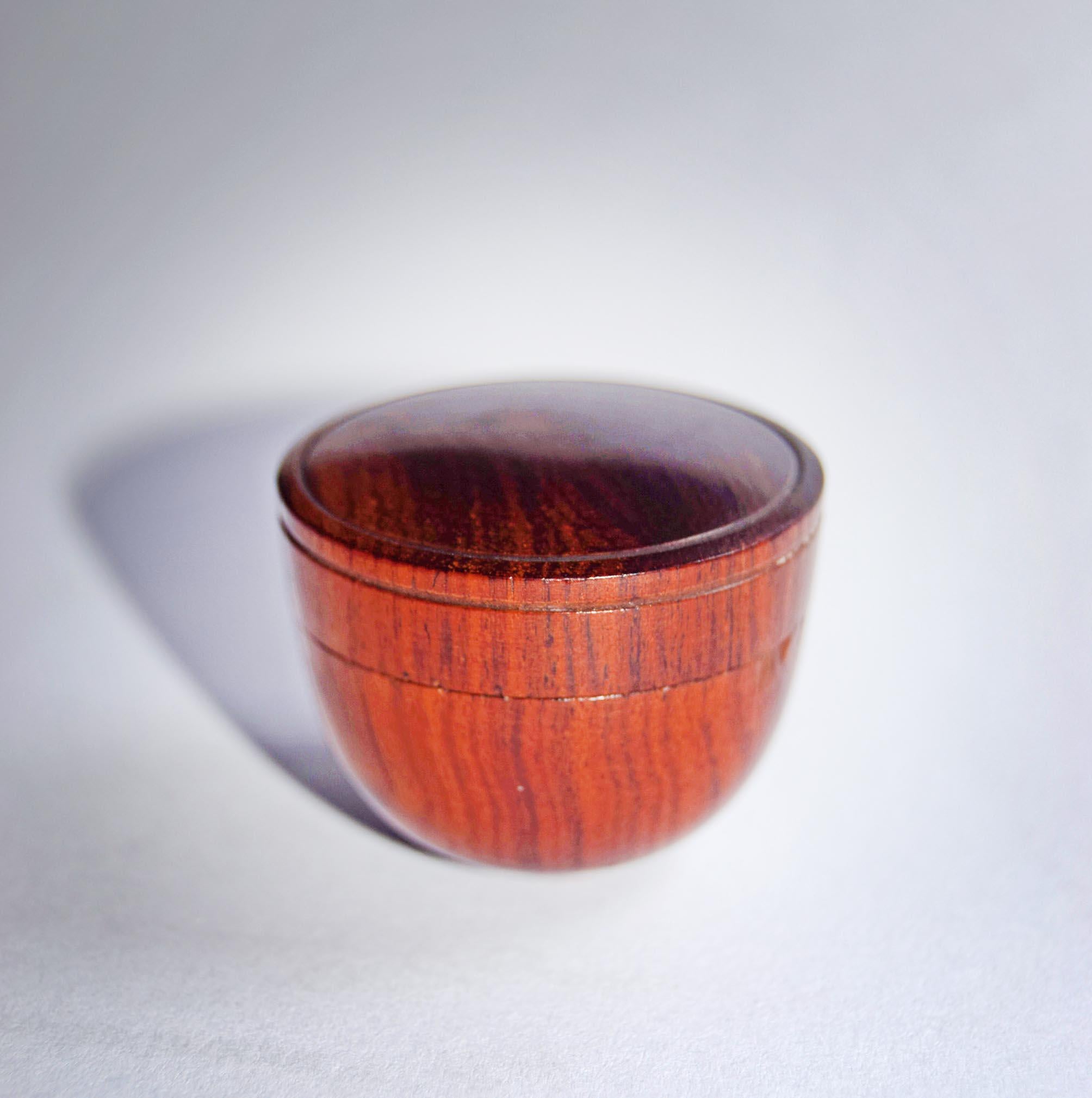Antique Lignum Vitae Snuff Box & Art Deco Bakelite Compact Mirror Box