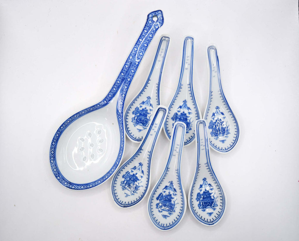 7 Piece Porcelain Chinese Spoon Soup Set White Blue Patterned Asian Ceramics