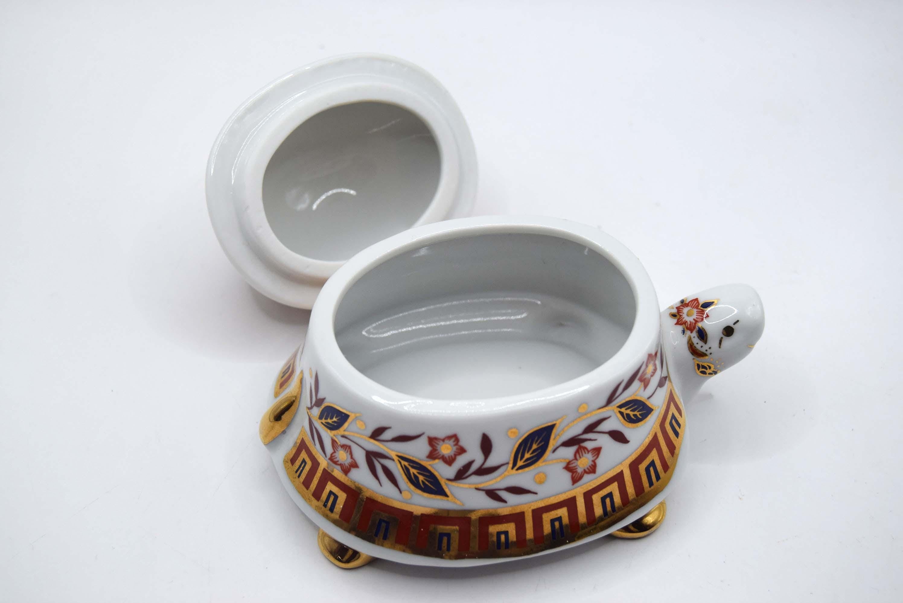 Imari Porcelain Tortoise Trinket Box â€“ Leonardo Collection Made in Japan