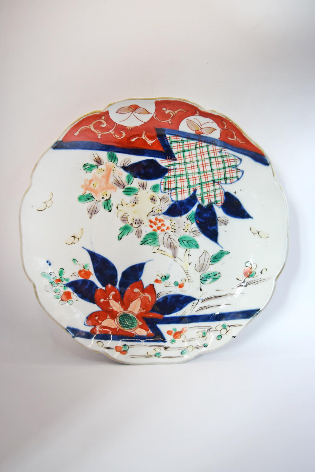 Antique Japanese Imari Plate â€“ Hand-Painted Floral Design, Meiji Era