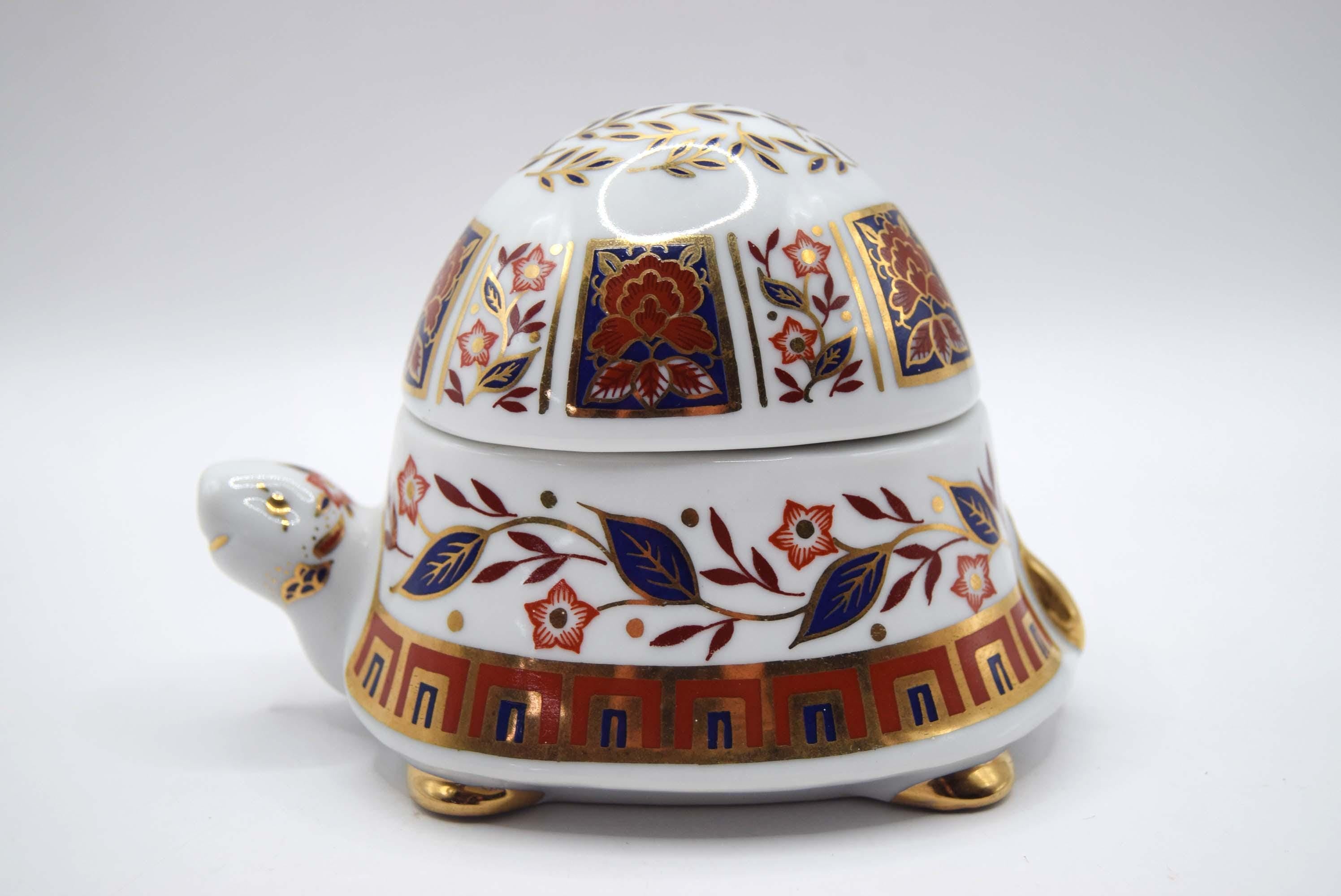 Imari Porcelain Tortoise Trinket Box – Leonardo Collection Made in Japan