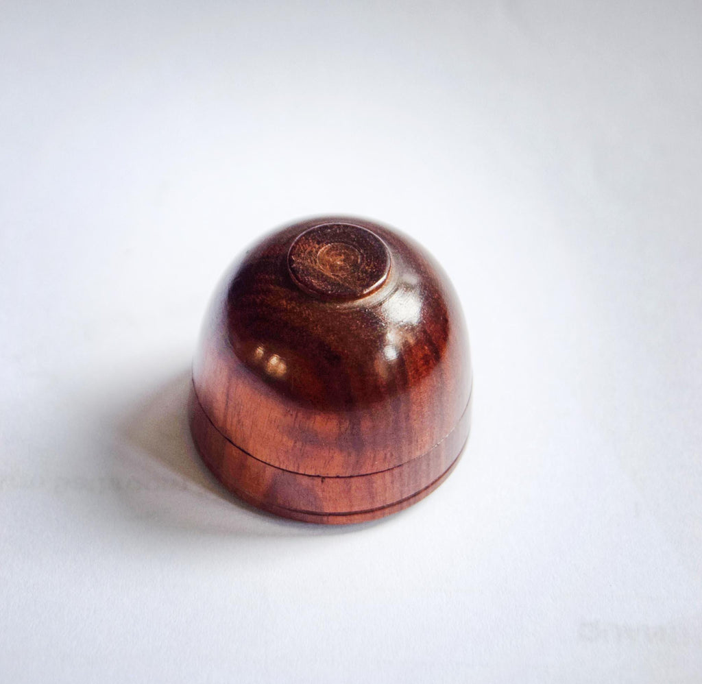 Antique Lignum Vitae Snuff Box & Art Deco Bakelite Compact Mirror Box