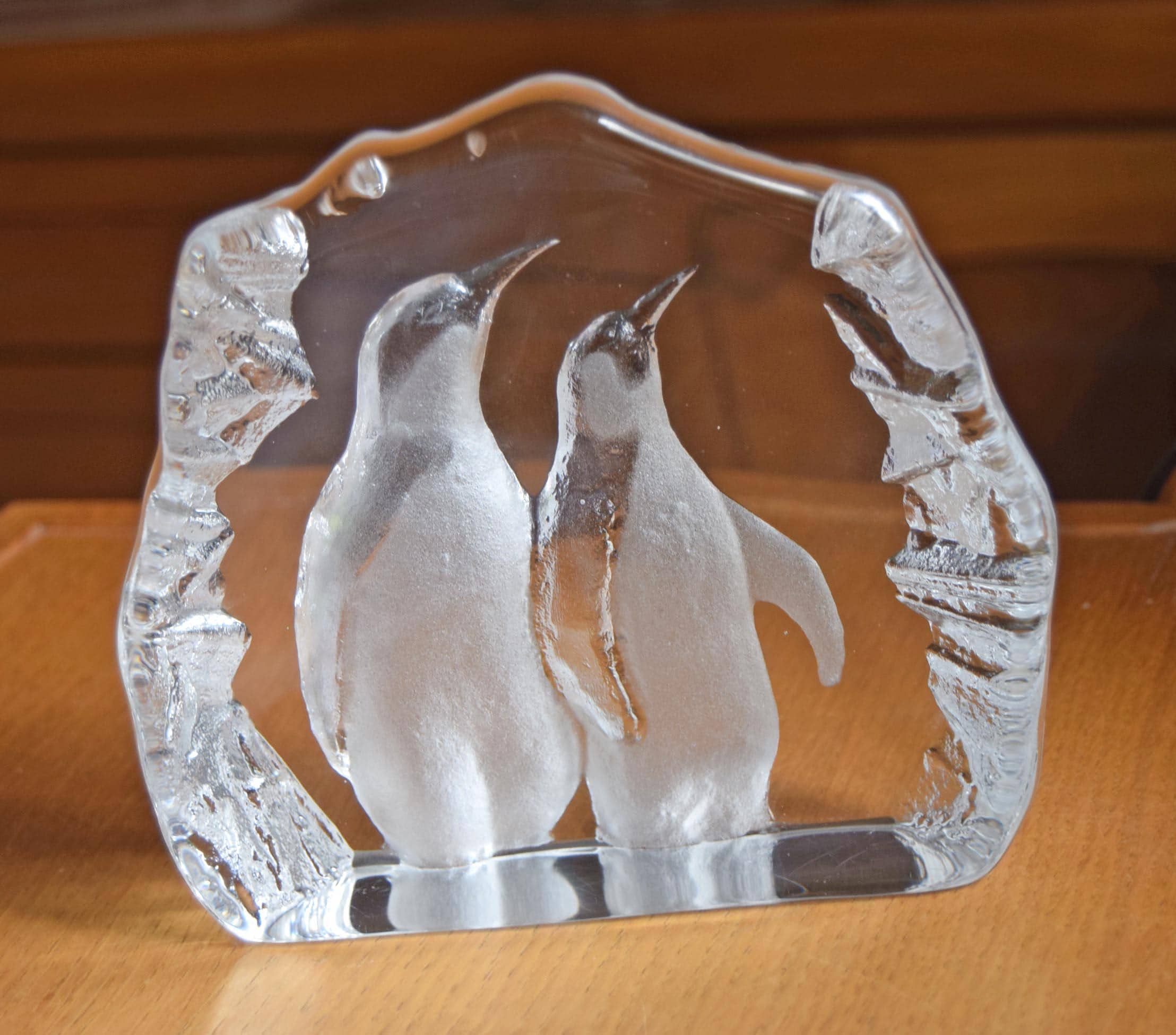 Vintage Mats Jonasson Maleras Sweden Crystal Glass Penguin Pair , Signed