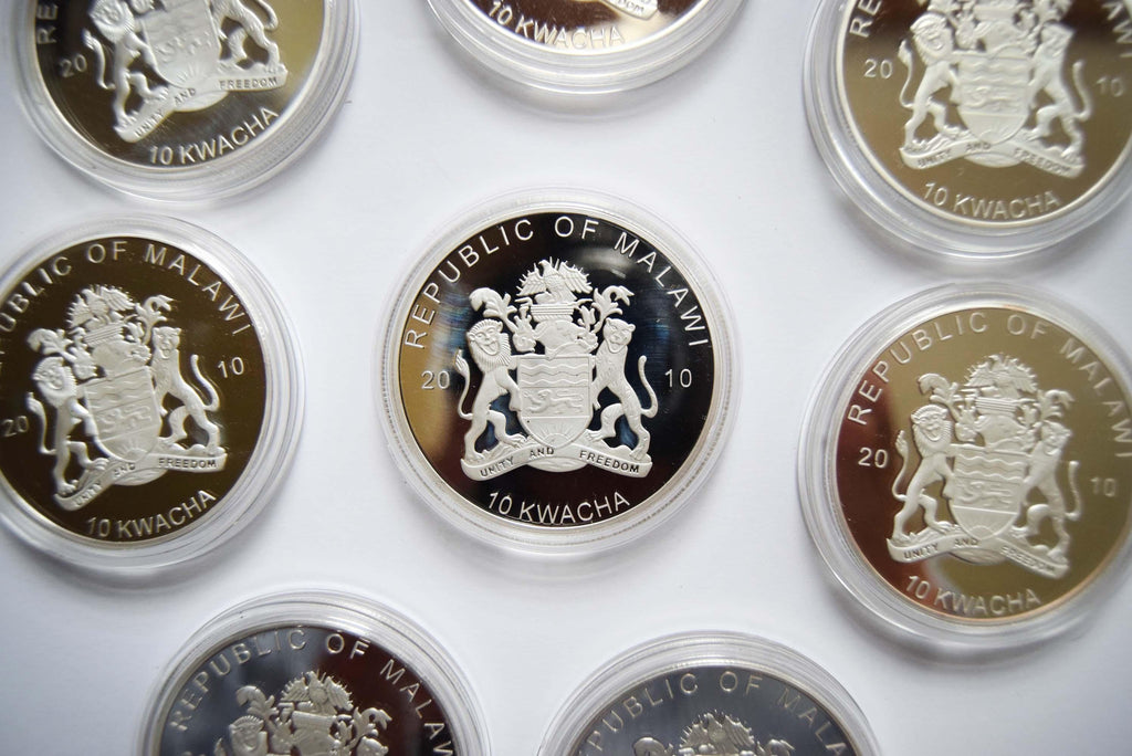 Malawi 2010 Birds of Prey 10 Kwacha Coin Set (8 Pcs) - Mint in Capsules