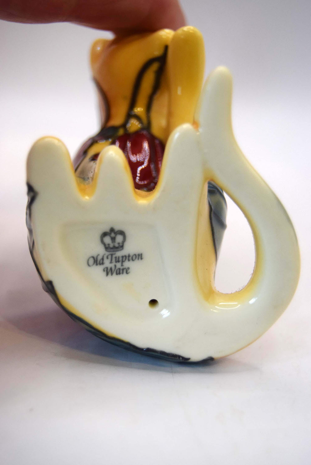 Old Tupton Ware Ceramic Grooming Sitting Cat Figurine - Hand-Painted Floral Yellow Poppy