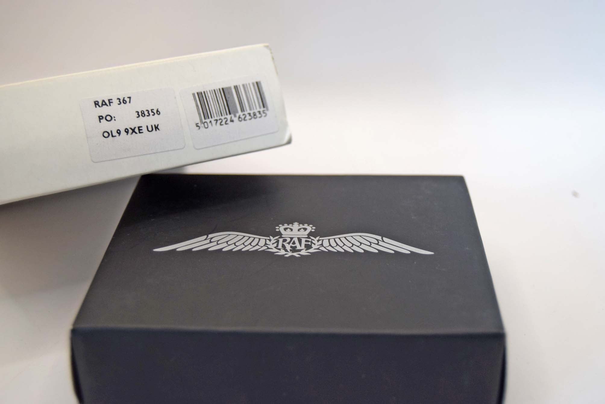 RAF Leather Coin Purse Gift Boxed, Royal Air Force Pilot Wings Embossed Leather